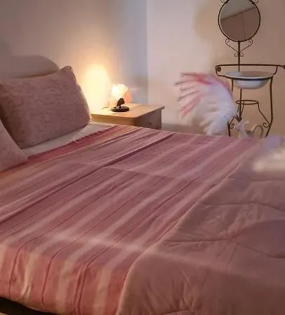 Vanessa أوستوني